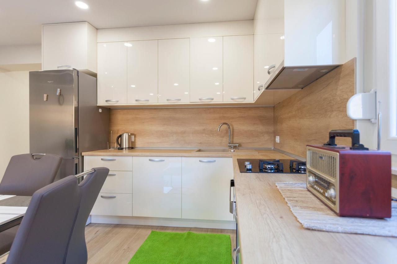 Center New Apartment Krivic Makarska Exterior foto